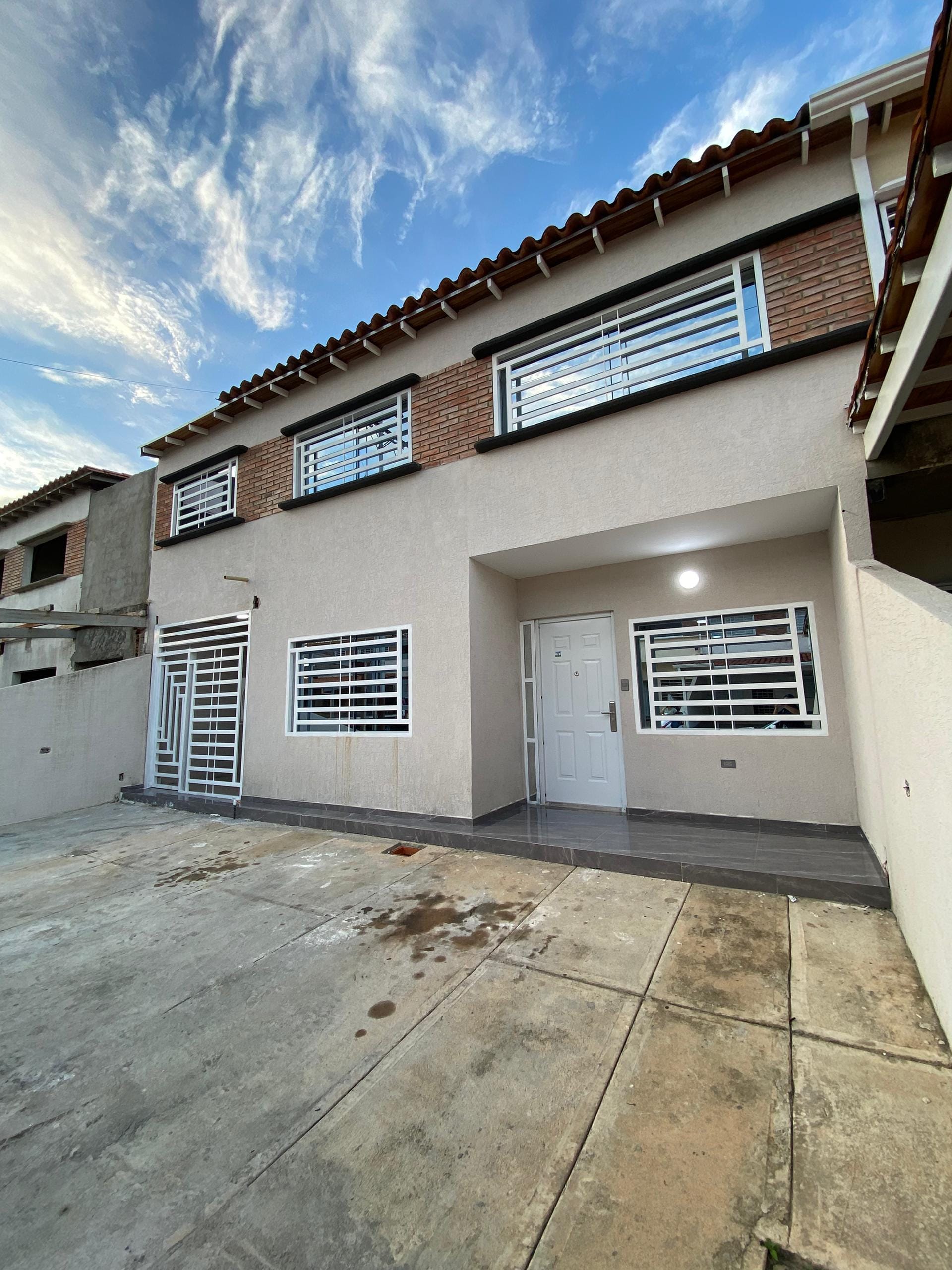 TOWNHOUSE Conjunto residencial villa Rebeca alto Barinas Sur