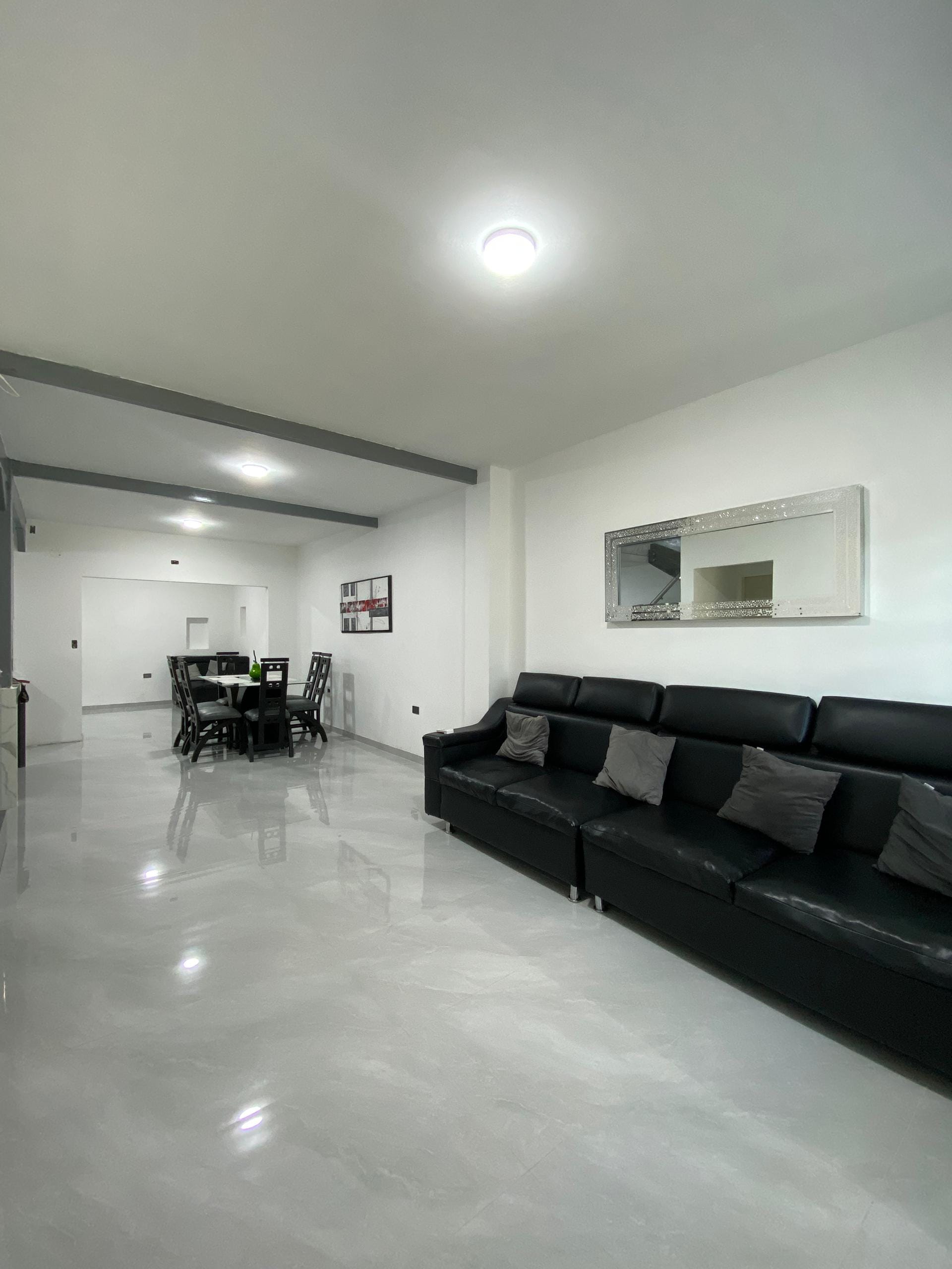 TOWNHOUSE Conjunto residencial villa Rebeca alto Barinas Sur