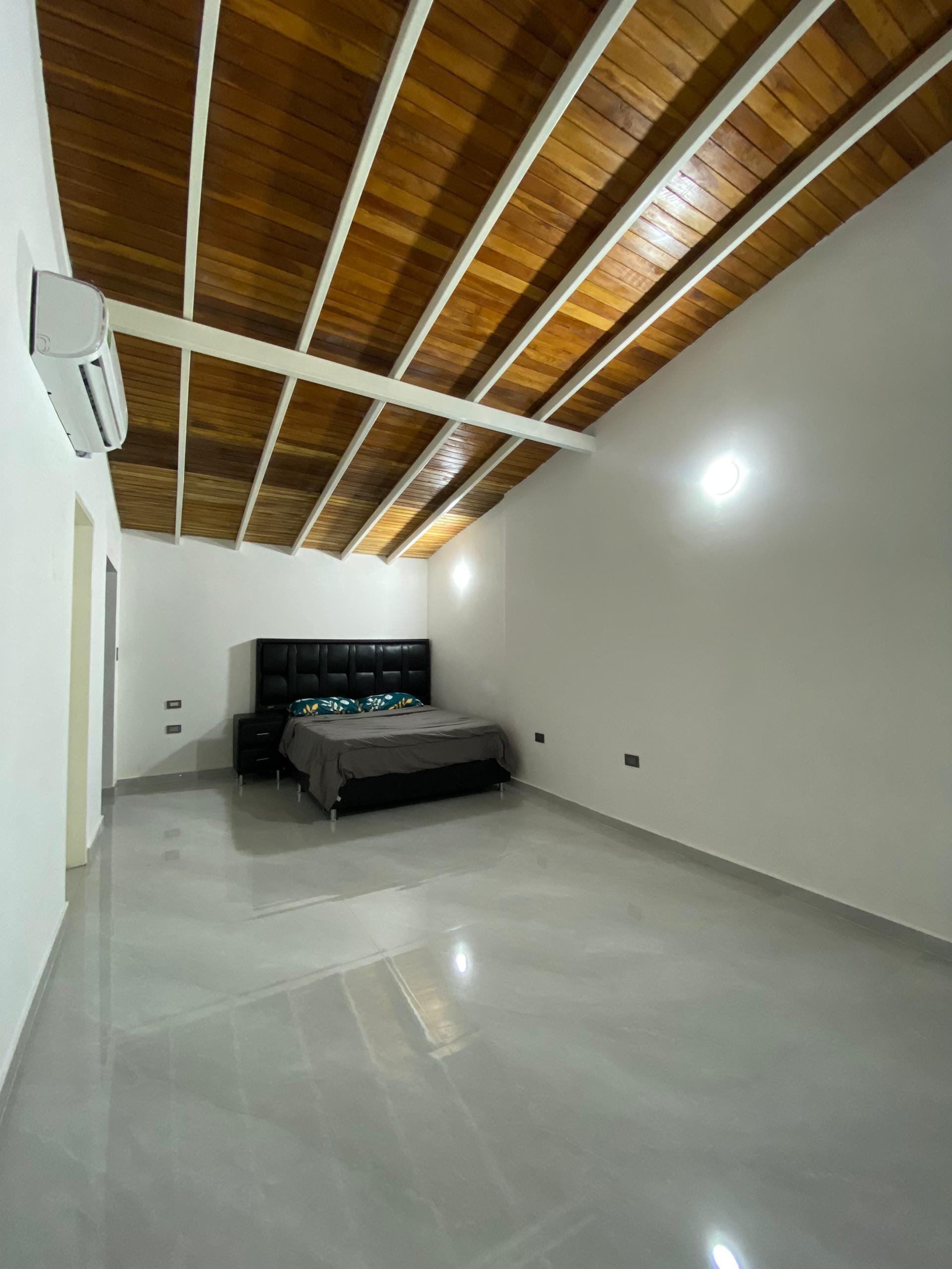 TOWNHOUSE Conjunto residencial villa Rebeca alto Barinas Sur