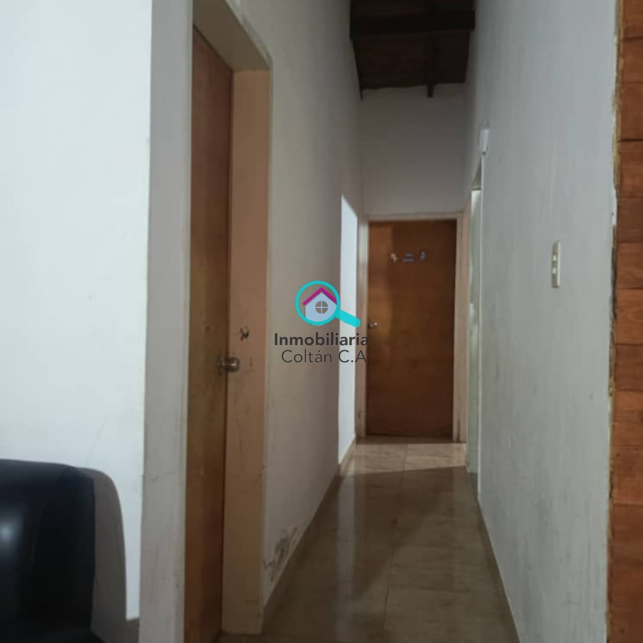 Bonita Casa en Urb. Ciudad Varyna Sector La Cumbres IV etapa - Imagen 4